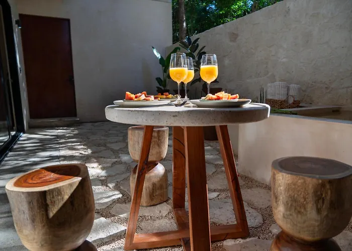 Your Dream Pool Bikes & Near Every Hotspot Appartement